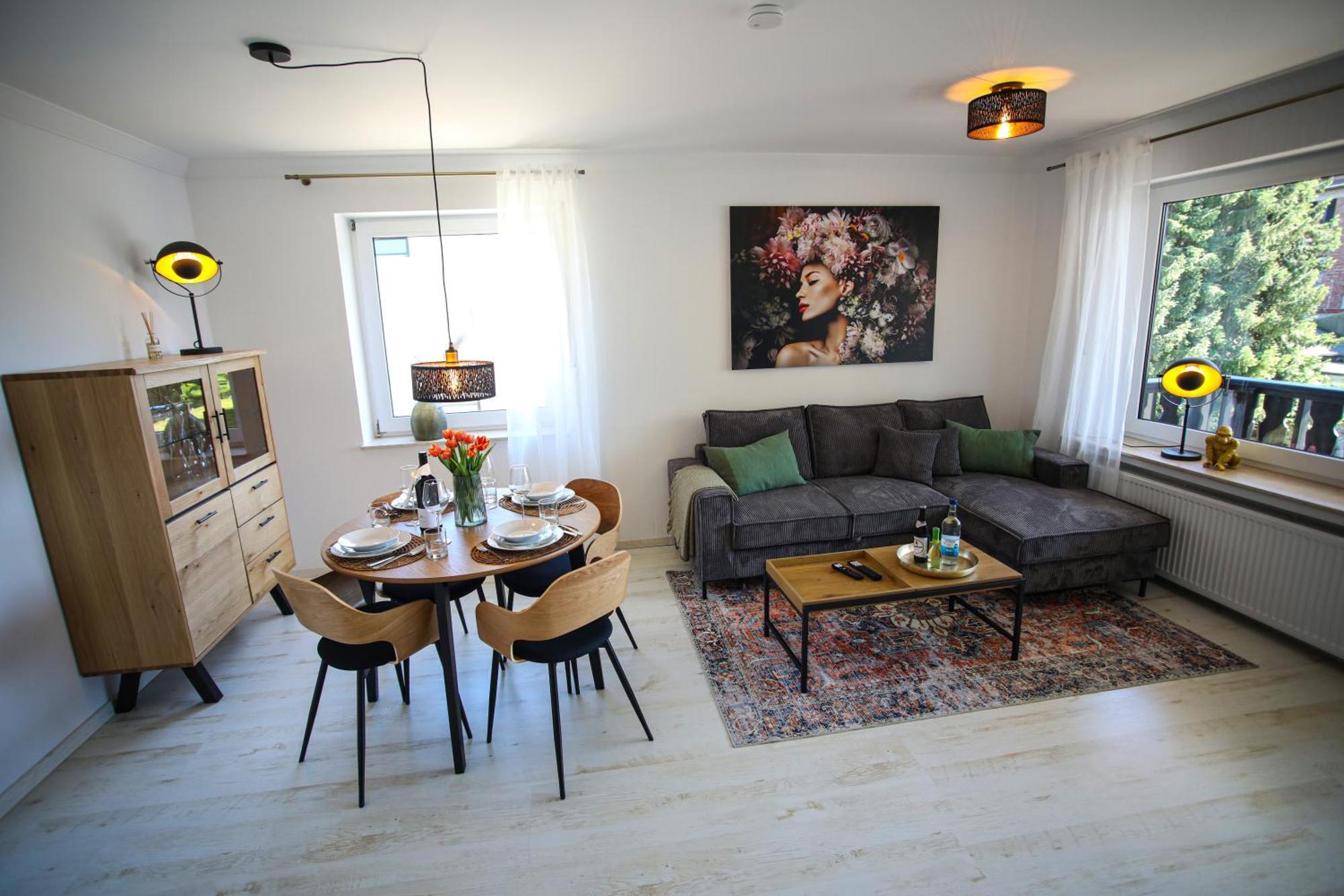 Zentral - Gemuetlich - Kueche - Balkon - Garage Apartment Bad Lippspringe Bagian luar foto